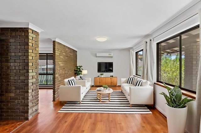 18 McLachlan Way, WA 6104