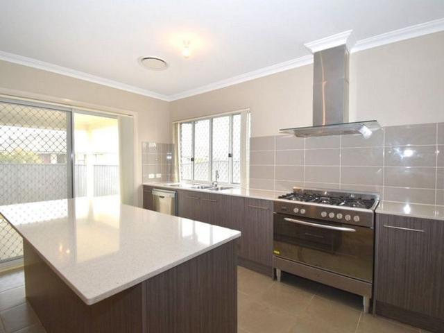 42 McKenzie Boulevard, NSW 2557