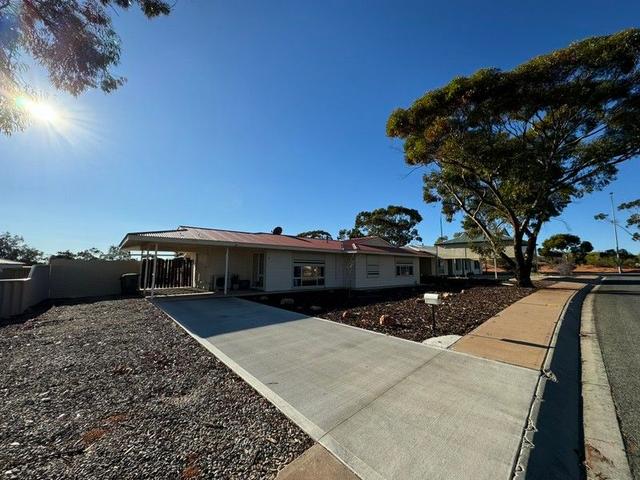 33 Irrapatana Rd, SA 5725