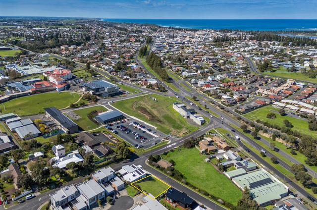 4 McPherson Crescent, VIC 3280