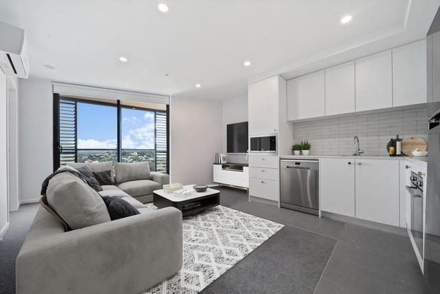 707/90 Swain Street, ACT 2912
