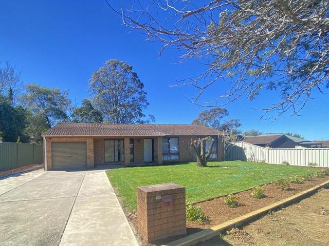 13 Chatsworth Crescent, NSW 2541