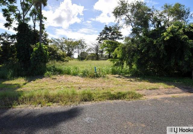 15 Euramo Road, QLD 4854