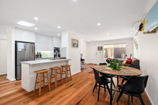2/8 Sarah Street, WA 6051