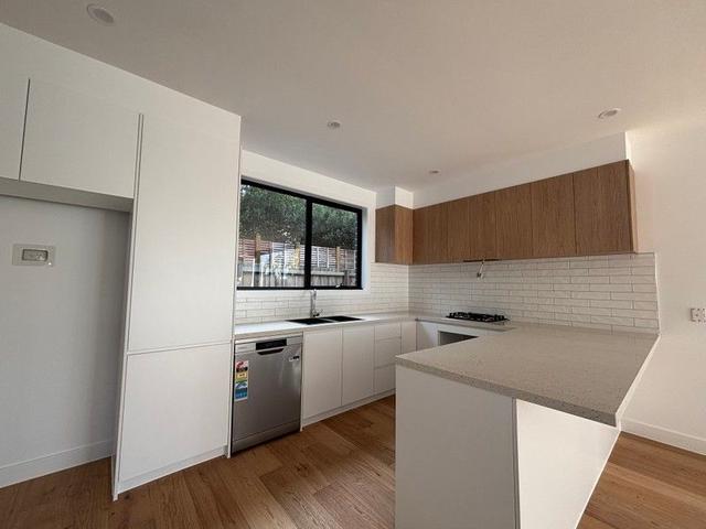 4/44 Tyler Street, VIC 3072