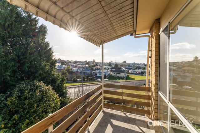 4/3 Hayes Street, TAS 7320