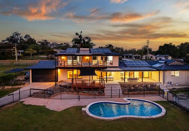 8 Todman Drive, QLD 4213