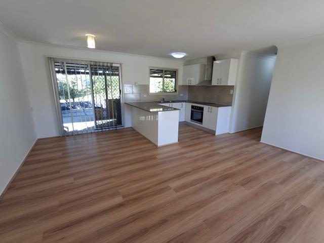 7 Mack Court, QLD 4124