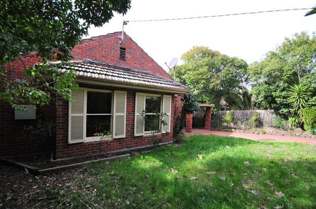 1 Woodlands Avenue, VIC 3124