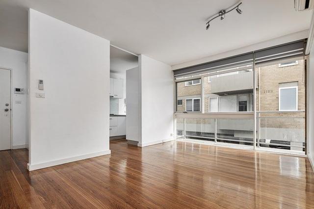 12/323 Beaconsfield Parade, VIC 3182