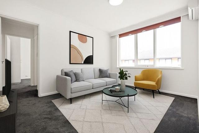 15/212 Kambrook Road, VIC 3162