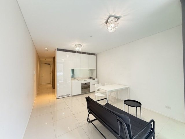 18 Park Lane, NSW 2008