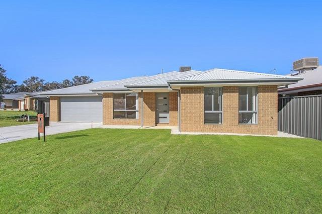 8 Weissel Court, NSW 2640