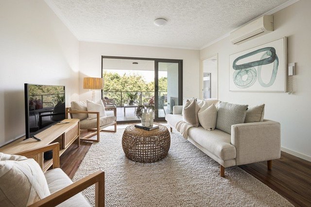 45 Regent Street, QLD 4102