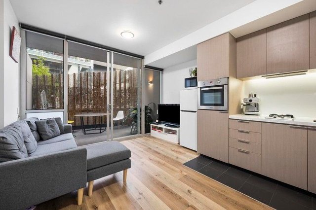 21/4 Bik Lane, VIC 3068