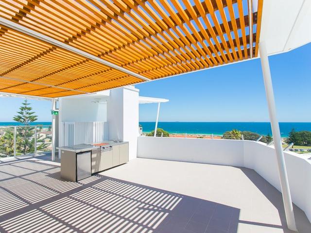 24/272 West Coast Highway, WA 6019