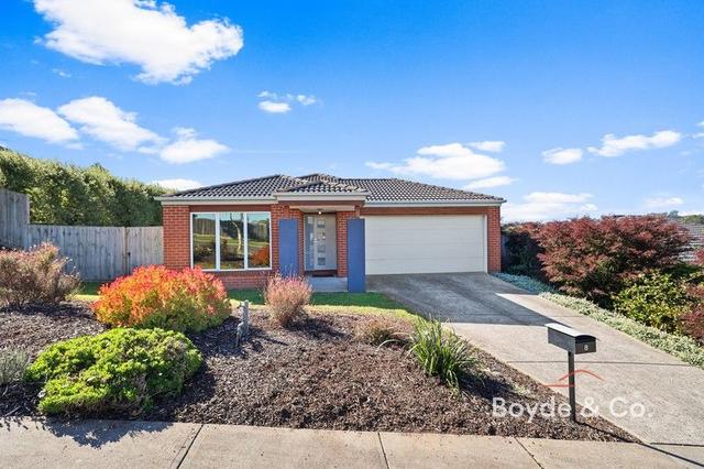 8 Sunline Street, VIC 3818