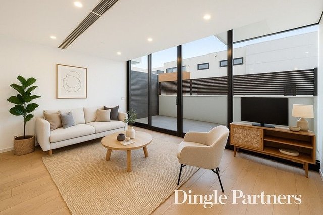 308/1050 Mt Alexander Road, VIC 3040