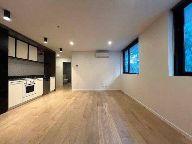 G04/20 Shamrock Street, VIC 3067