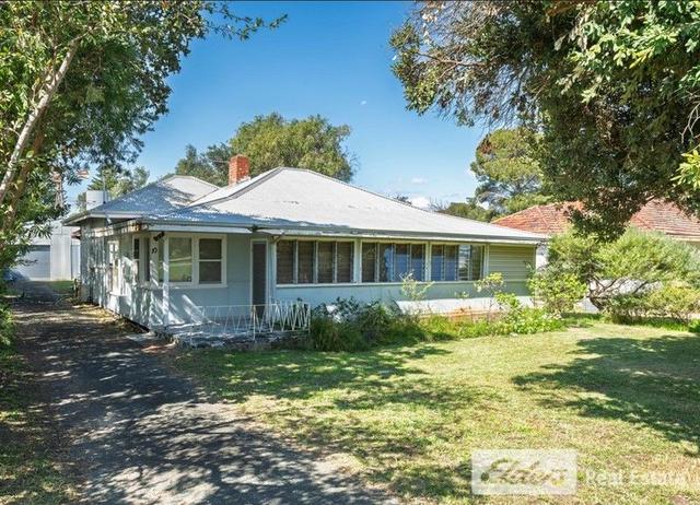 10 South  Road, WA 6169