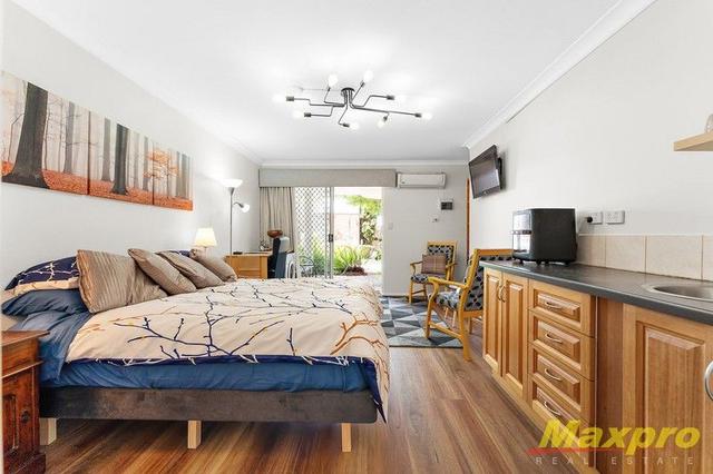 15A/281 Mill Point Road, WA 6151