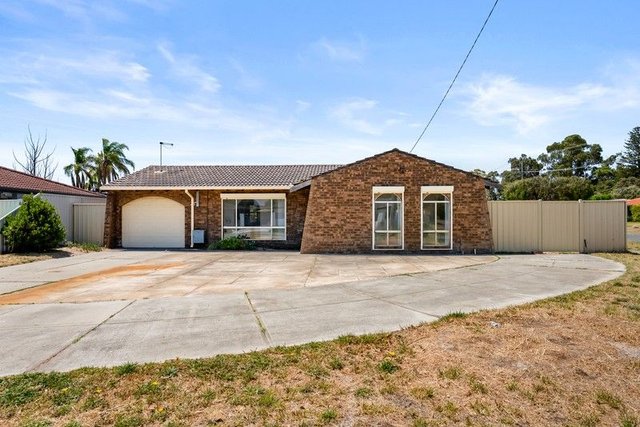 33 Ricketts Court, WA 6168