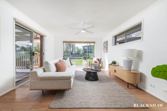 127 Ross Smith Crescent, ACT 2614