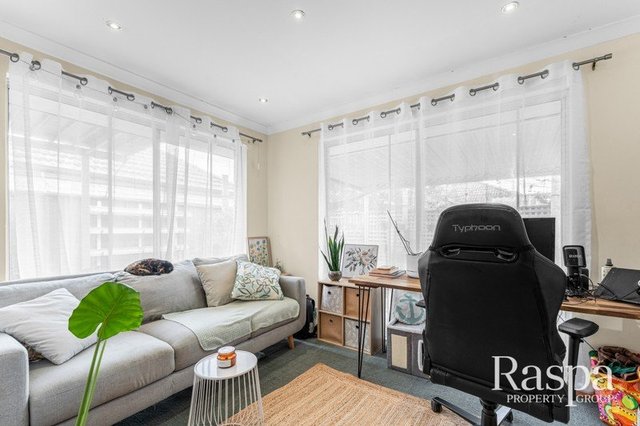 4 Hatch Place, WA 6163