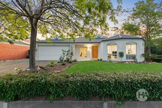 10 Manor House Drive, VIC 3931