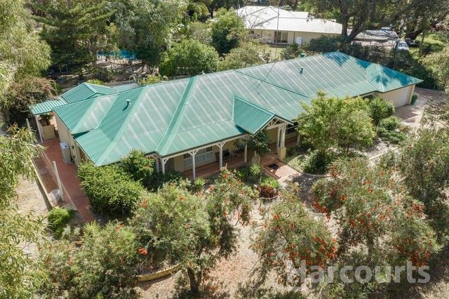 72 Nutbush Avenue, WA 6210