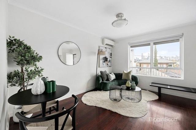 12/100 Rowena Parade, VIC 3121