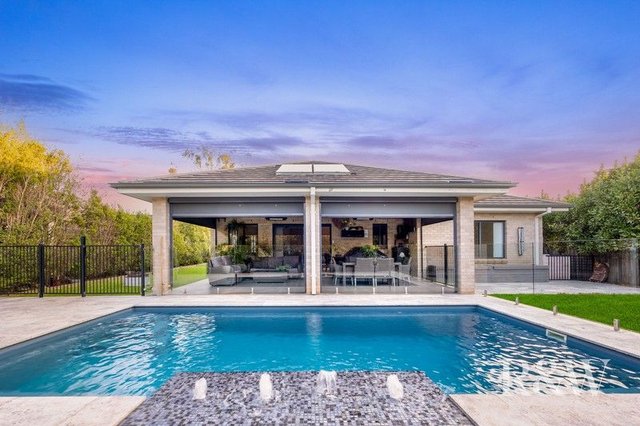 13 Hornby Street, NSW 2571