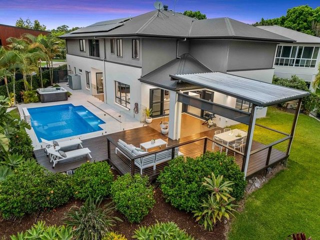 927 Medinah Avenue, QLD 4226