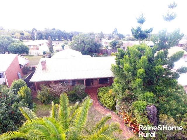 22 Buckingham, QLD 4610