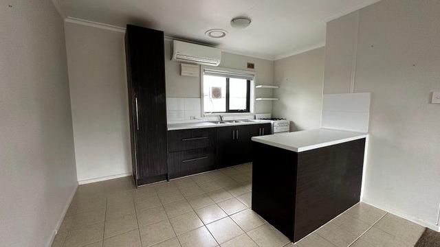4/4 Beaumont Parade, VIC 3012