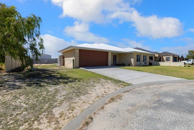 13 Thomas Place, WA 6044