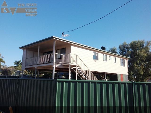4 North St, QLD 4702