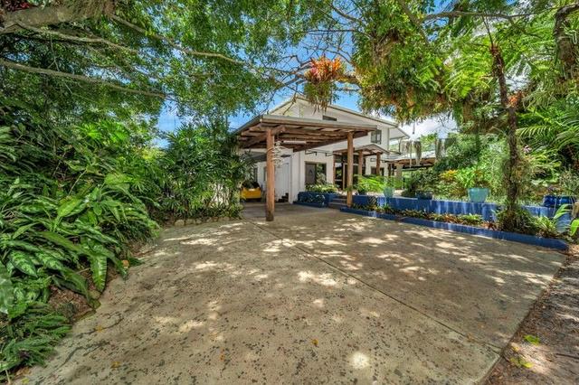 582 Bingil Bay Rd, QLD 4852