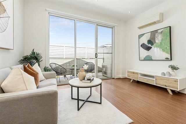 8/1422 Centre Road, VIC 3169