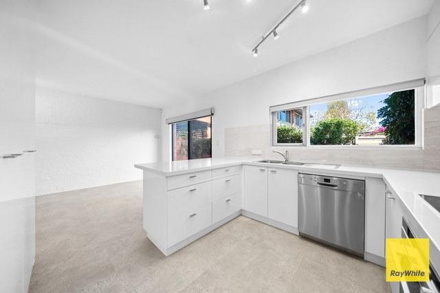 2/9 York Street, WA 6151