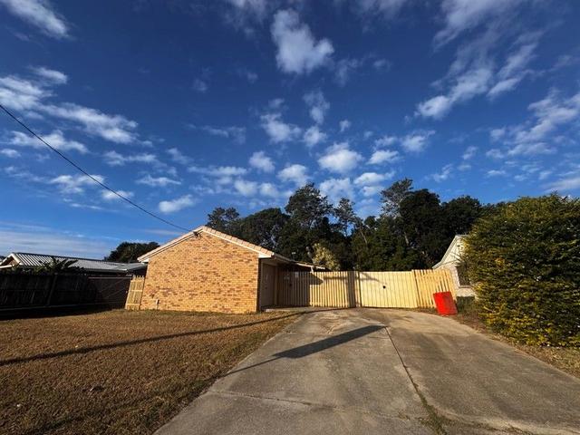 25 Latrobe Street, QLD 4680