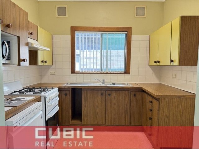 11 Page Street, NSW 2193