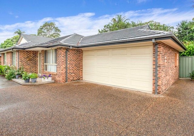 2/25 Thompson  Street, NSW 2517