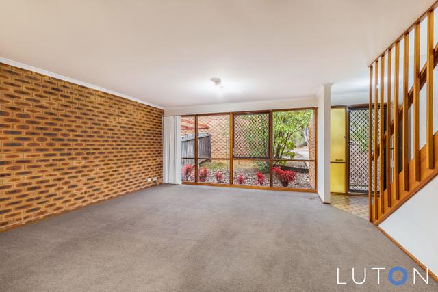 4 Moulden Court, ACT 2617