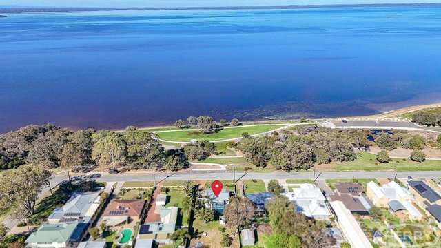 24 Peel Parade, WA 6210
