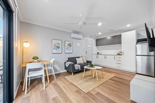 1/16 Latrobe St, QLD 4169