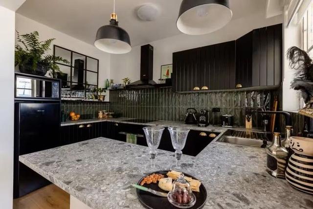 2/46 Ormond Esplanade, VIC 3184