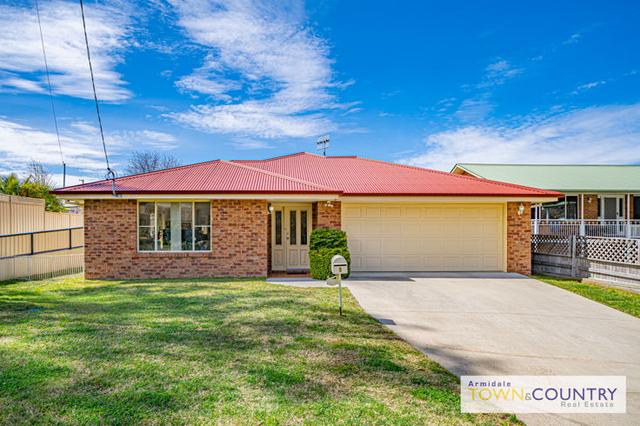 5 Mayfield Avenue, NSW 2350