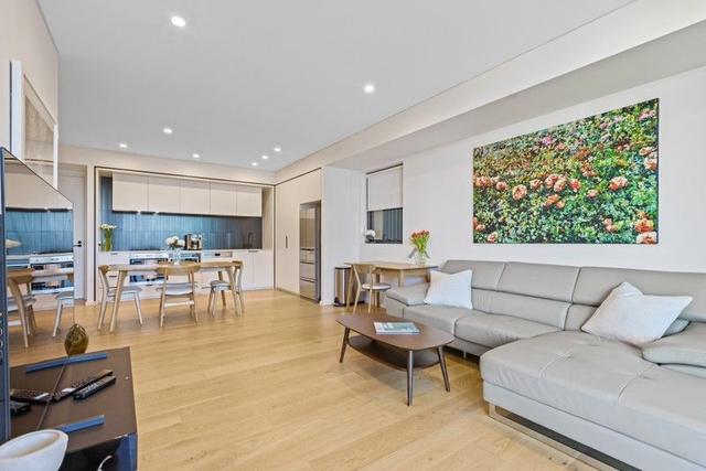 701/2 Malthouse Way, NSW 2130