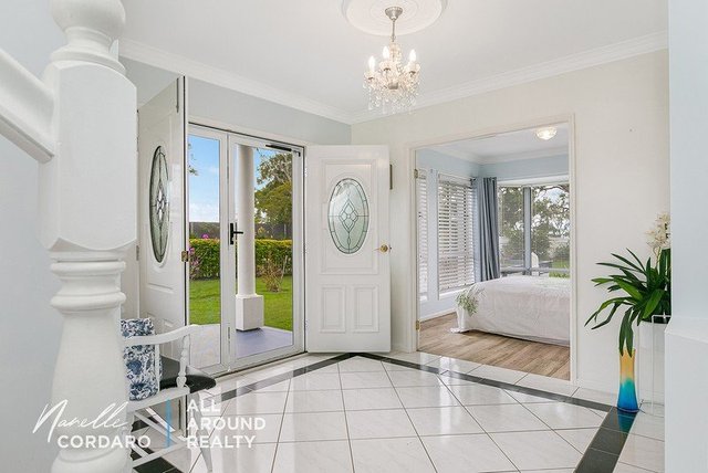 4 Dean Drive, QLD 4521
